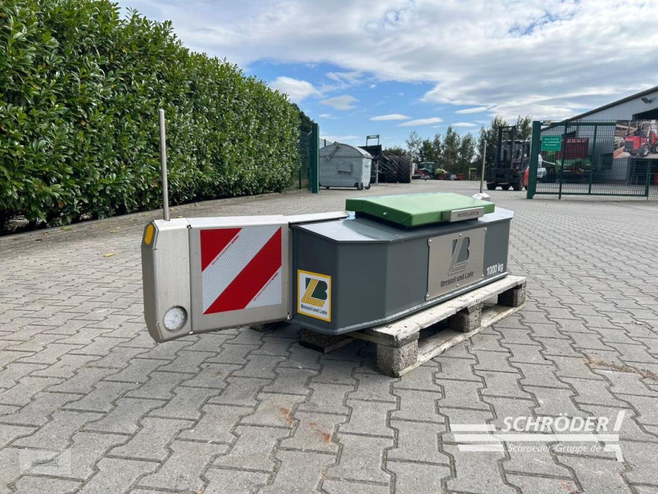 Frontgewicht des Typs Bressel & Lade FRONTGEWICHT FHG 1000 SF (G35) | NEU, Gebrauchtmaschine in Wildeshausen (Bild 3)